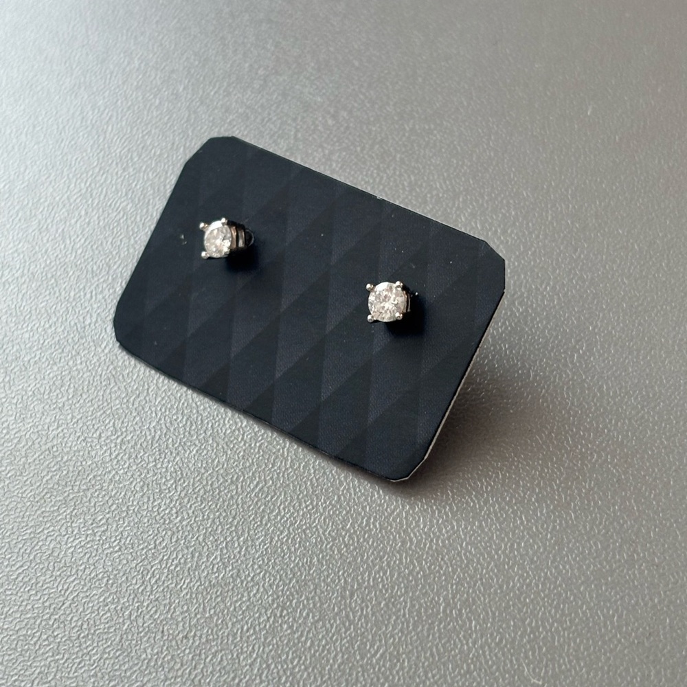 1/3ct. tw. Lab Grown Diamond Stud Earrings - 925 Sterling Silver - 3mm Diameter
